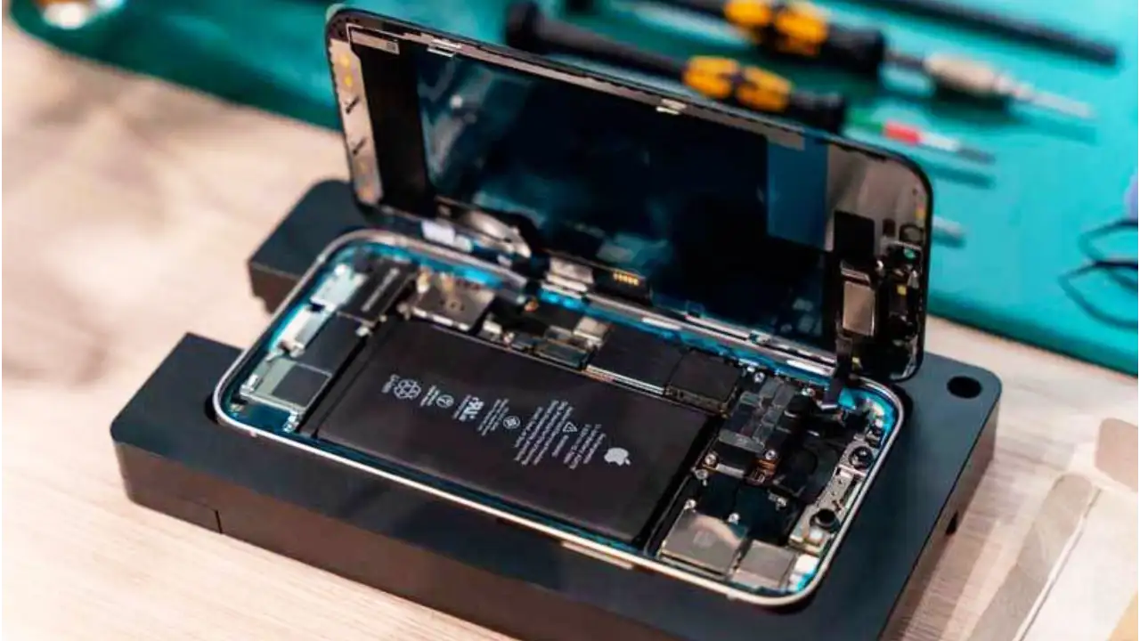 najpopularniejsza usługa iphone 13