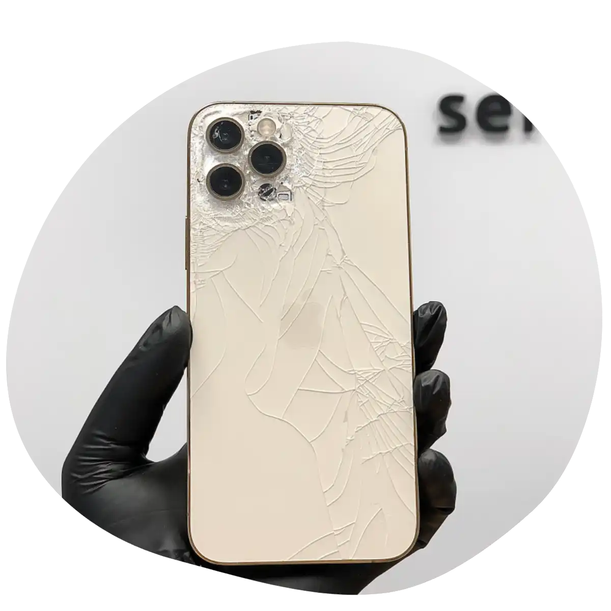 naprawa uszkodzonego telefonu iphone w serwisie warszawa